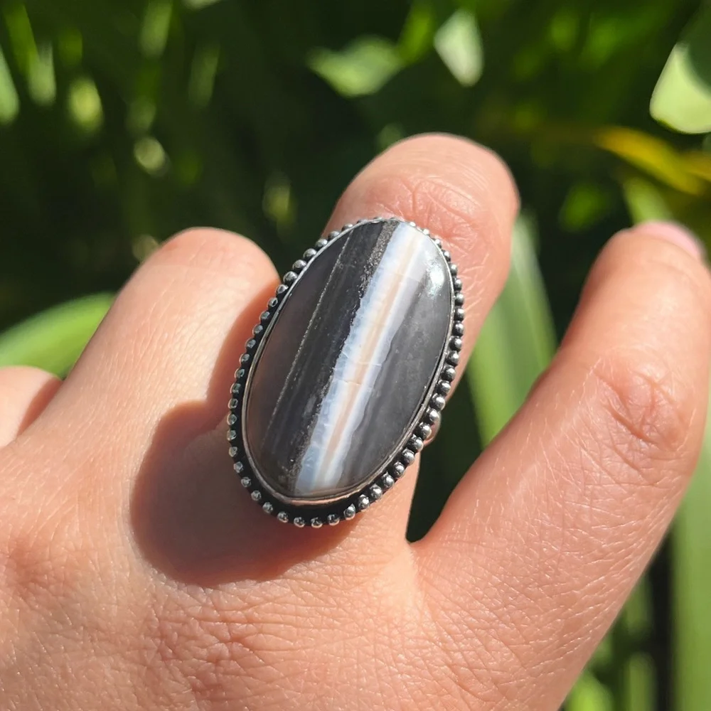 Size 7 925 silver‎ plated banded ohwyee opal ring